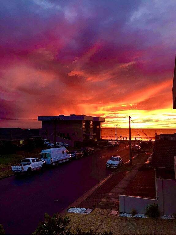 5 Star- Luxurious West Beach holiday home with pool - 100 mtrs from the Beach! in Adelaide, South Australia