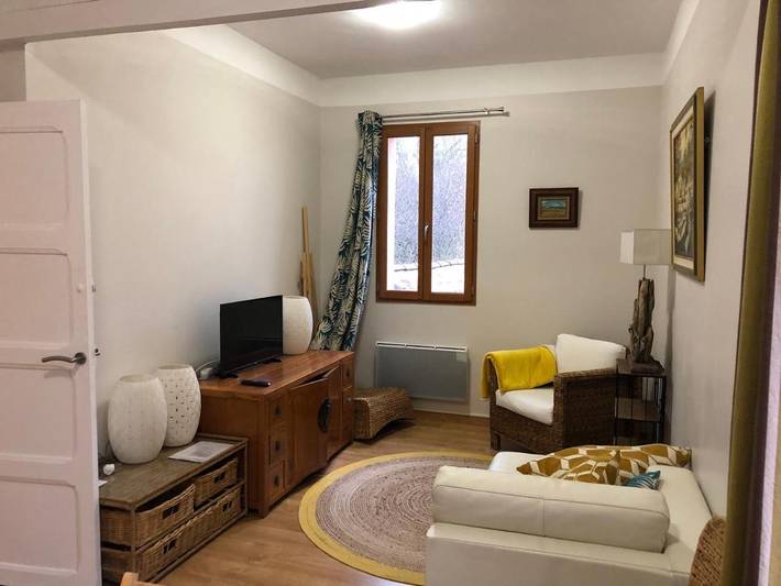 Location de vacances pour 2 personnes, avec sauna et jacuzzi ainsi que jardin et piscine à Forcalquier - 4