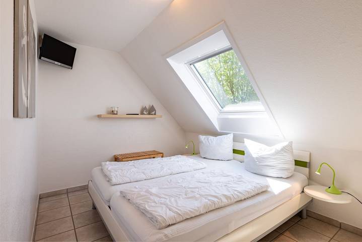 Ferienwohnung für 2 Personen, mit Balkon, mit Haustier in Norden-Norddeich - 4