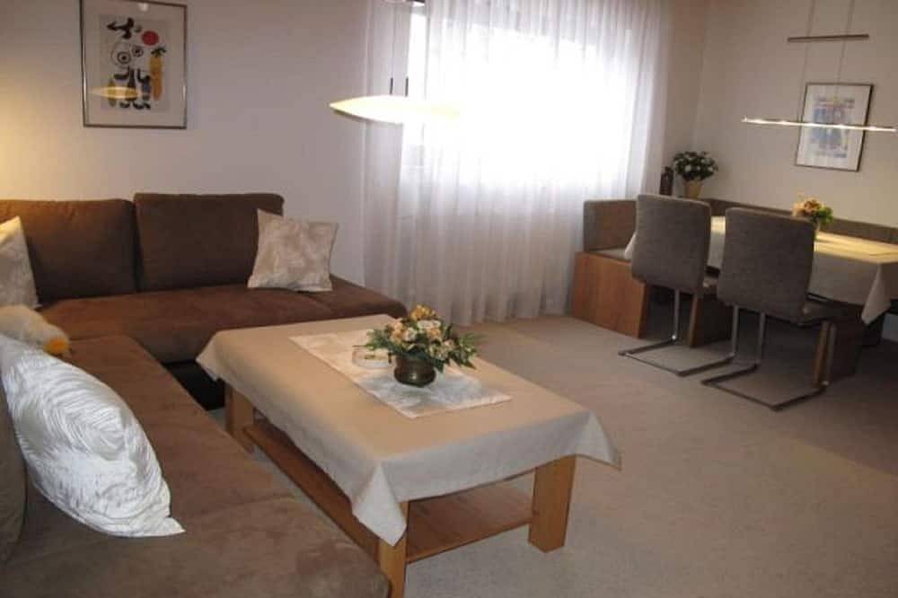 Ganze Wohnung, Ferienwohnung Anna, Dusche und Wc - Haus Anna in Saarlouis, Saargau