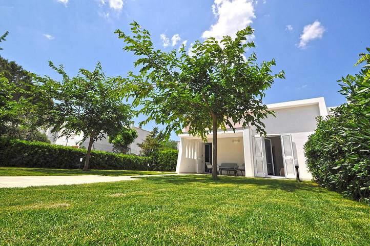 Villa per 4 persone, con giardino e balcone, con animali domestici a Ugento