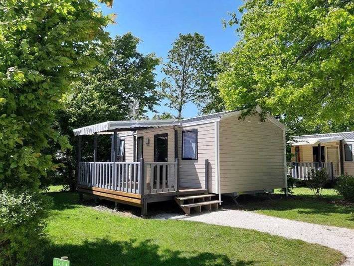 Location de vacances pour 4 personnes, avec bassin pour enfant à Apremont