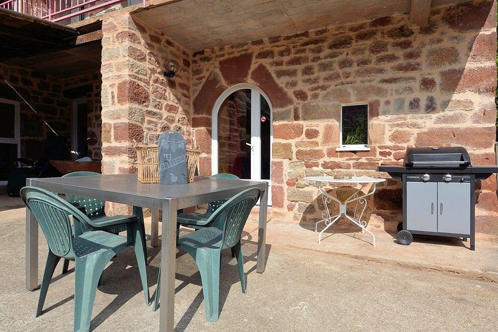 Gîte Le Pressoir - Domaine de Jouani in Villecomtal, Aveyron