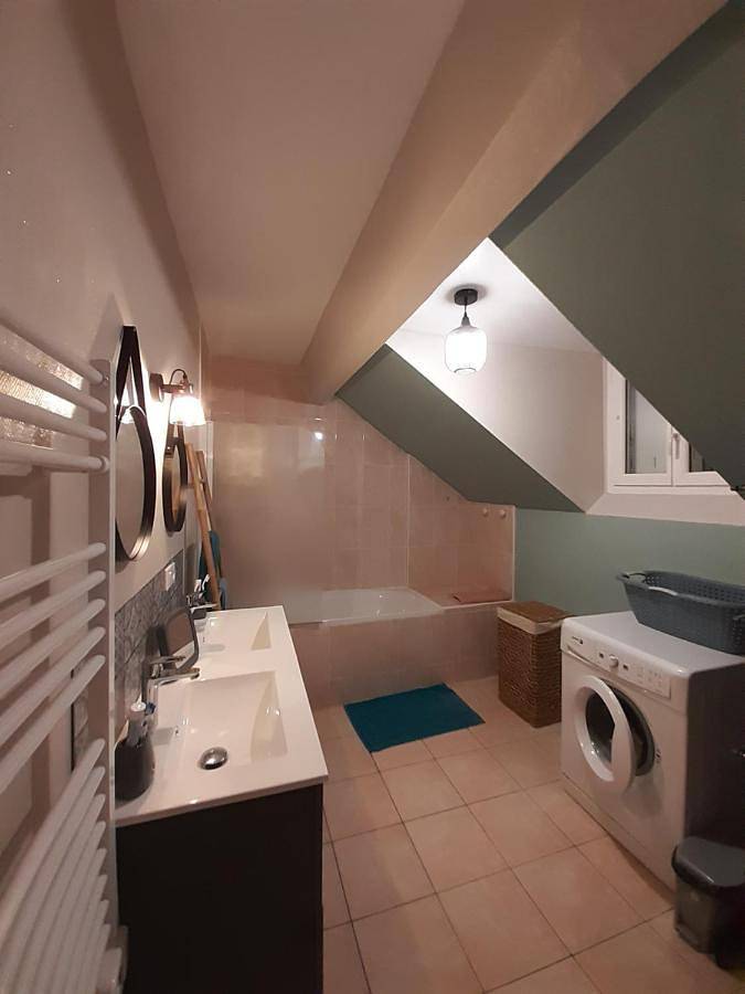 Gîte pour 8 personnes, avec vue et jardin à Bun - 4