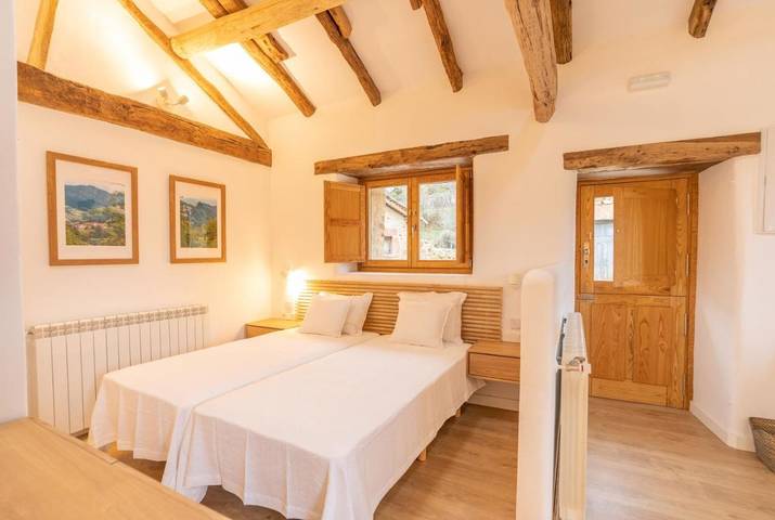Casa rural para 2 personas, con Terraza además de Jardín y Vistas en Parque Natural de Las Ubiñas-La Mesa - 4