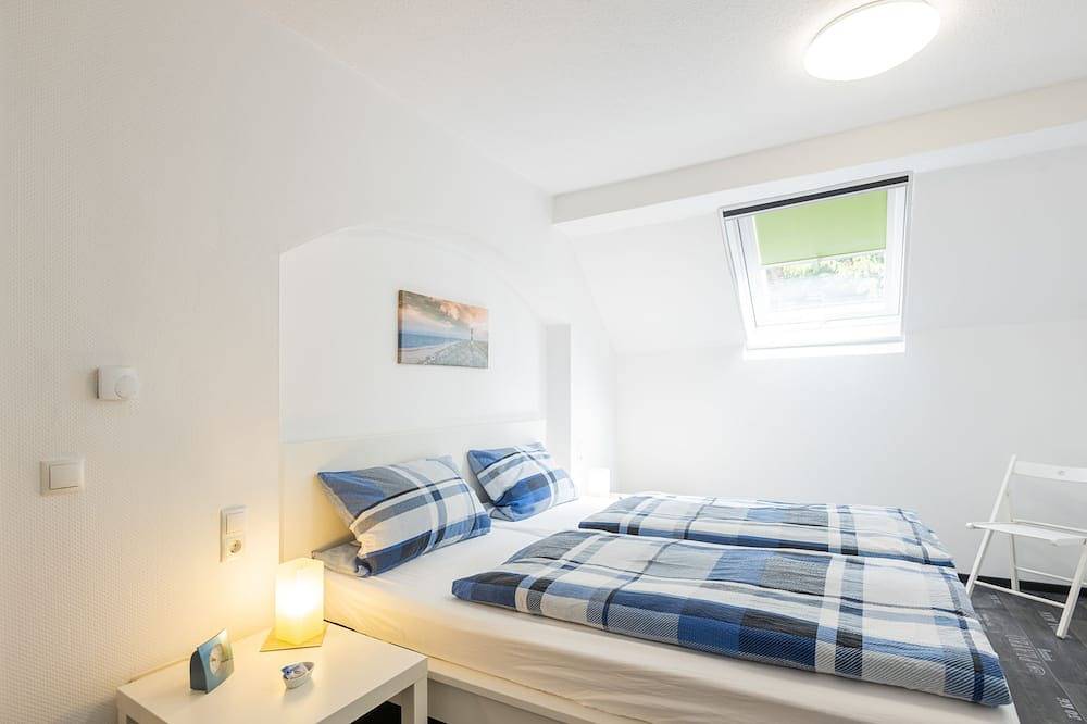 Ganze Wohnung, Ferienwohnung  Reemts (Friesea) - Ferienwohnungen Reemts 35204 in Neukamperfehn, Nordseeküste