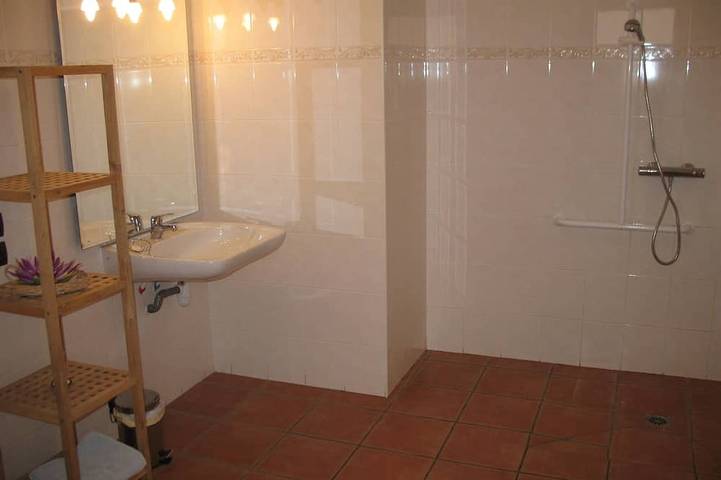 Gîte pour 4 personnes, animaux acceptés à Estérençuby - 3