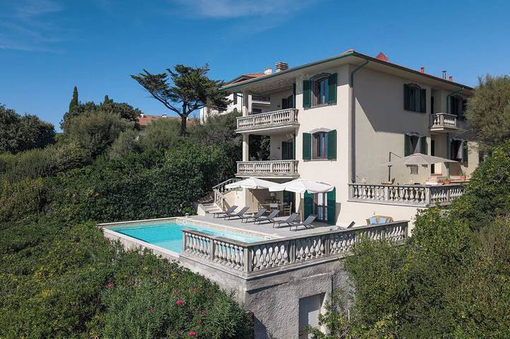 Holiday apartment for 4 people, with pool and balcony, with pets - 1