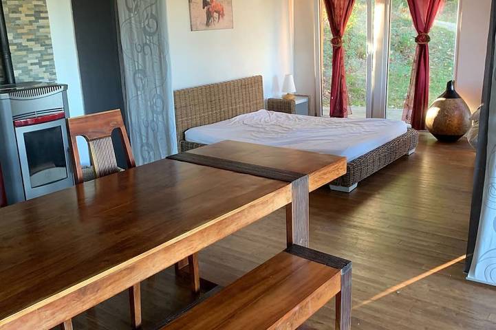 Gîte pour 5 personnes, avec jardin et piscine à Dompierre-les-Églises - 3