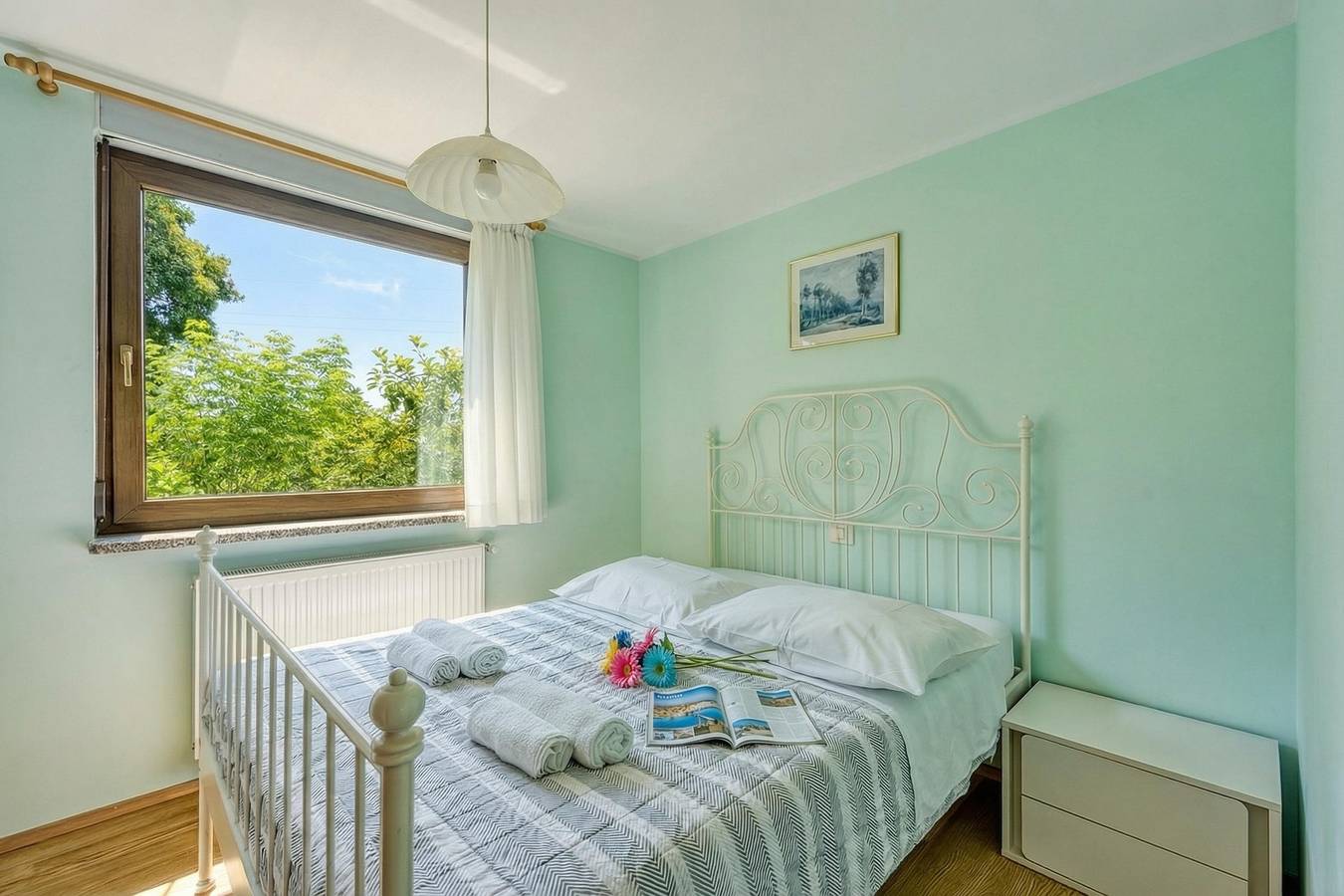 Ganze Wohnung, Ruj Karst Apartment with Balcony in Zizan, Slowenien