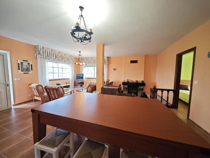 Casa de vacaciones para 6 personas, con Balcón y Terraza además de Jardín y Vistas en Baixo Miño - 4