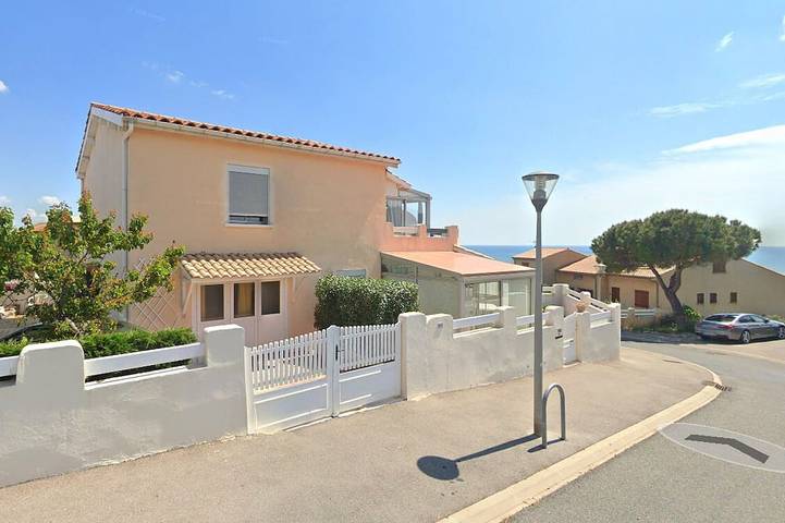 Villa pour 4 personnes, avec terrasse et jardin - 1