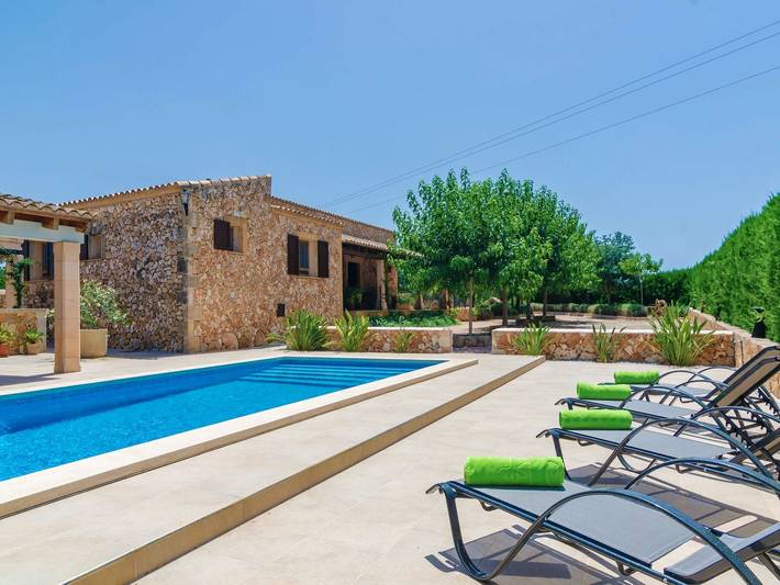 Finca für 4 Personen, mit Garten und Pool in Vilafranca de Bonany
