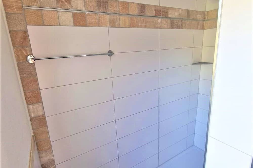 Ganze Wohnung, Familienoase: 36m², Terrasse, Haustiere willkommen in Oettingen i.Bay., Bayerisch Schwaben