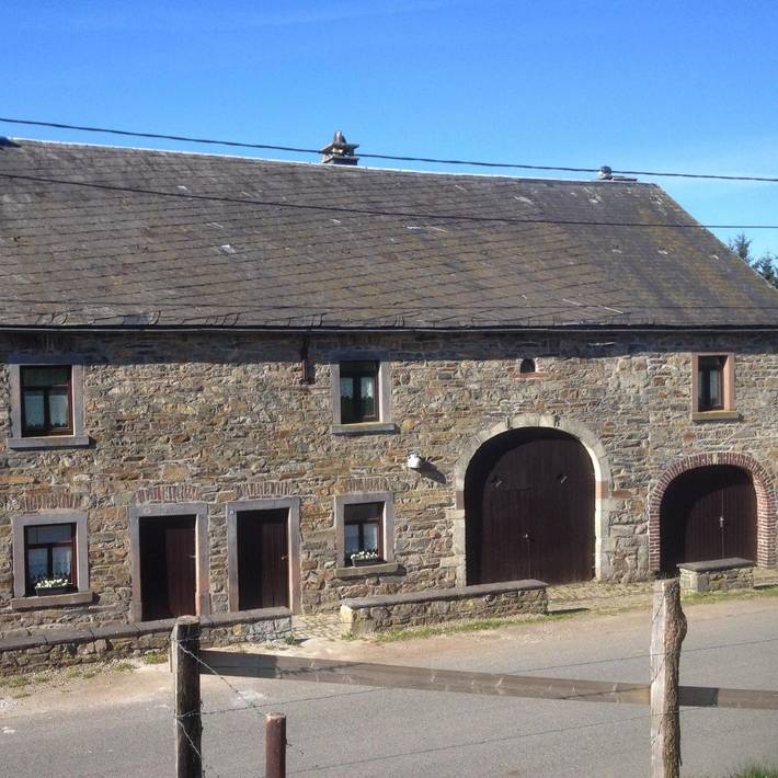 Vakantiehuis voor 33 personen, met tuin en uitzicht in de Belgische Ardennen