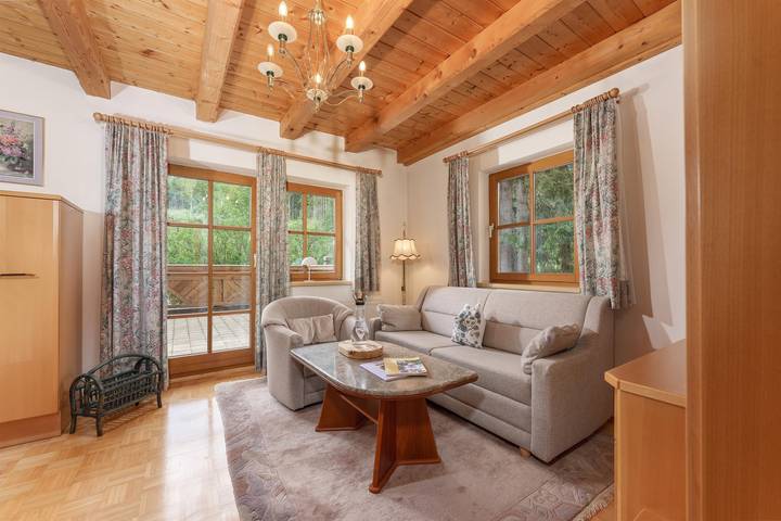 Ferienhaus für 4 Personen, mit Balkon und Terrasse sowie Garten und Pool in Ramsau am Dachstein - 4