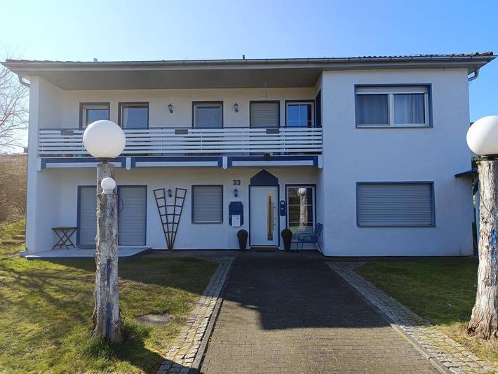 Ferienwohnung für 5 Personen, mit Terrasse und Garten sowie Ausblick in Hohenahr