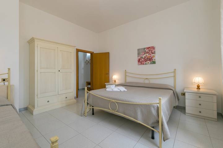 Agriturismo 'I Debbi - L'Olivo' con veranda privata, Wi-Fi e aria condizionata in Bibbona, Costa degli Etruschi