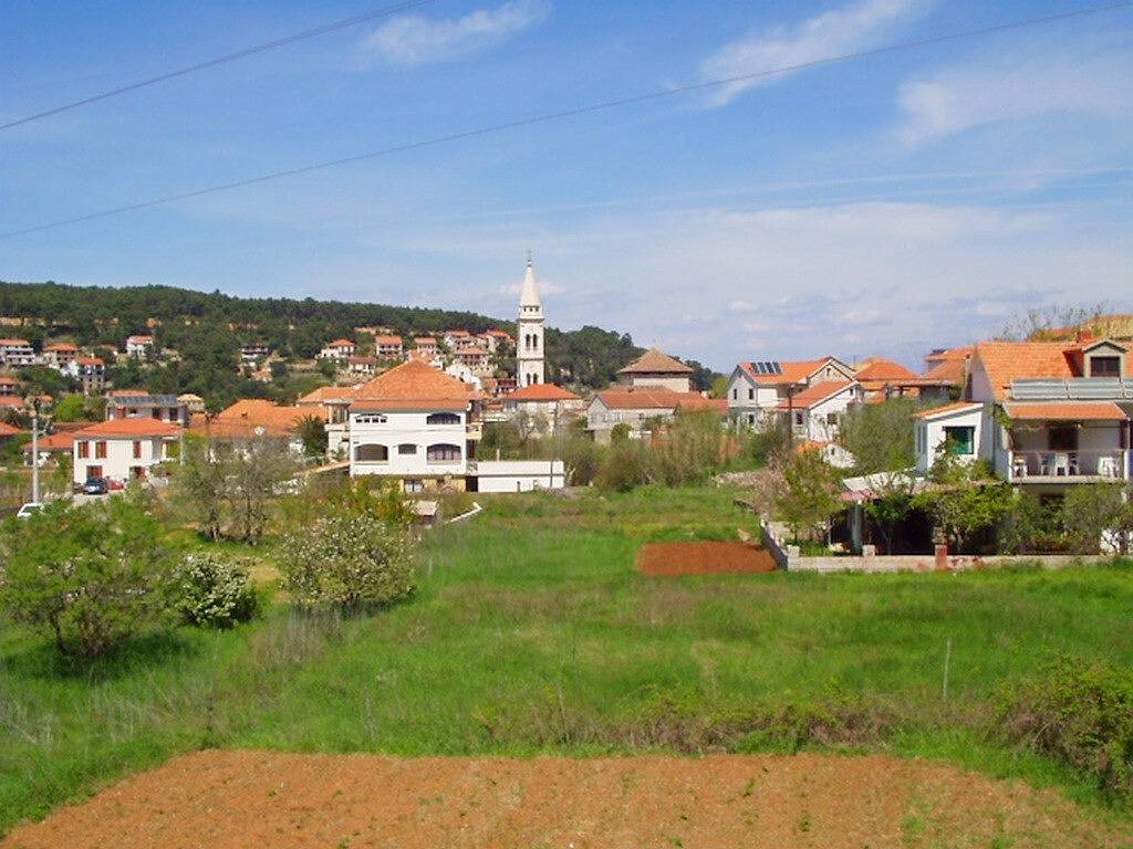 Apartamento entero, Apartment with balcony in Jelsa, Hvar (isla)