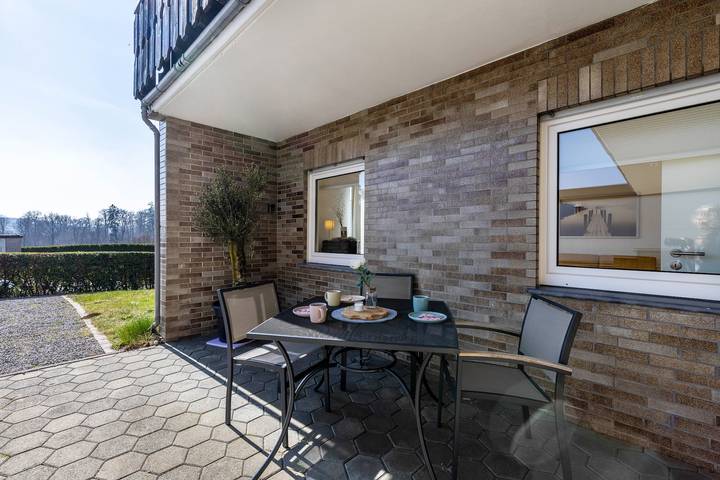 Ferienwohnung für 2 Personen, mit Garten und Seeblick im Sauerland