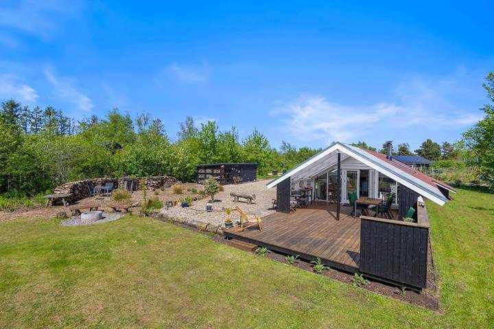 Villa for 4 personer, med Balkon/Terrasse og Terrasse i Jegum Ferieland