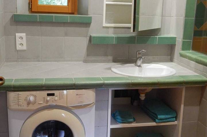 Location de vacances pour 6 personnes, avec jardin à Chamaret - 4