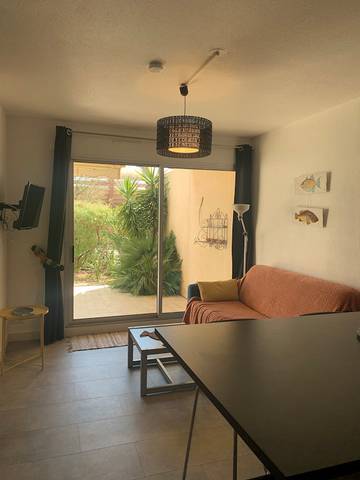 Gîte pour 4 personnes, avec jardin dans Golf Grand Jardin