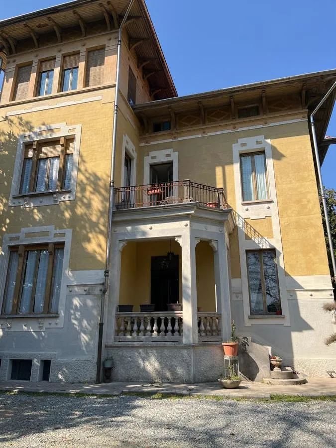 Alloggio in famiglia per 2 persone, con terrazza e giardino nonché panorama - 1