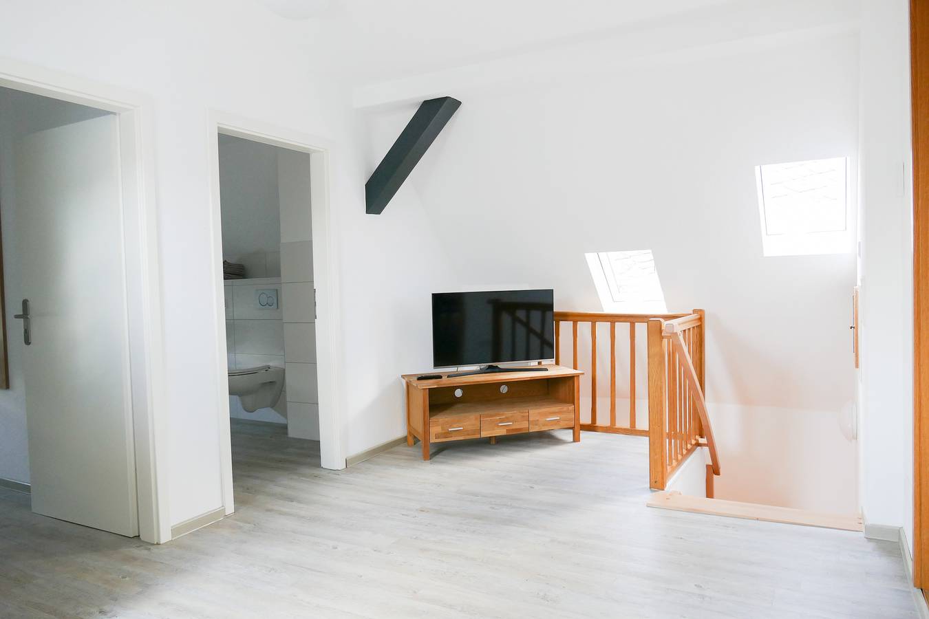 Ganze Ferienwohnung, Ferienwohnung Neu "Zum Westerwald" in Löhnberg, Landkreis Limburg-Weilburg