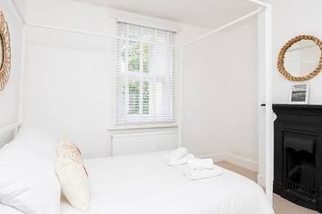 Glamping for 4 People in Hove, Brighton, Photo 4