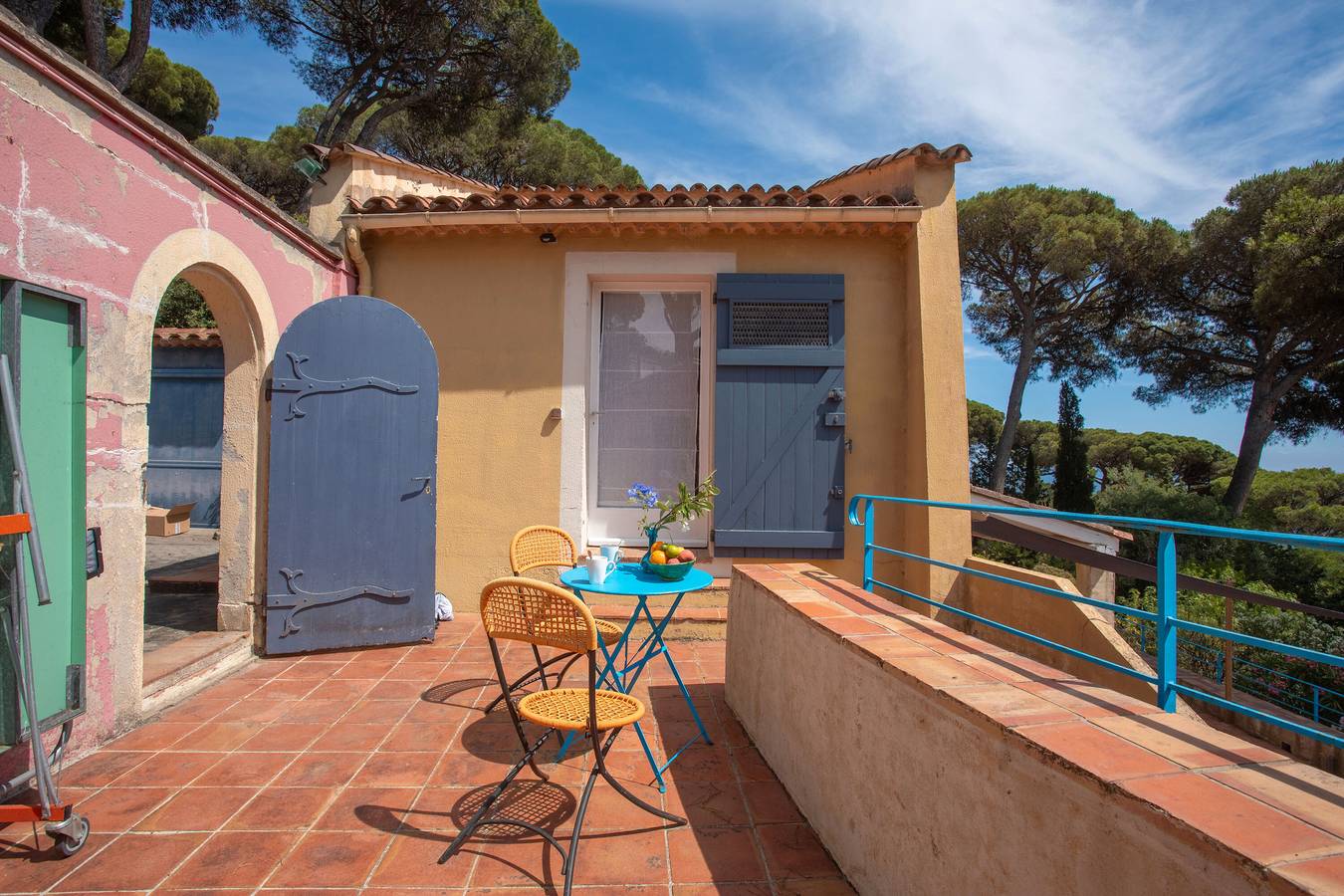 Room 'Port-Cros' with Sea View, Shared Terrace and Wi-Fi in La Croix-Valmer, Parc national Port-Cros