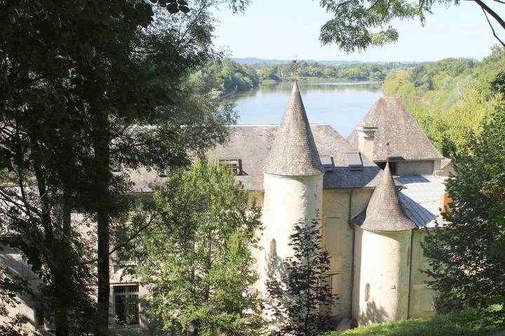Maison d’hôte pour 2 personnes, avec jardin et piscine à Saint-Jean-de-Blaignac