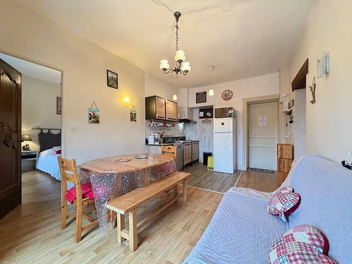 Appartement entier, Mont-Dore - T3 Centre, Wifi, 100m Commodités in Mont-Dore, Parc naturel régional des Volcans d'Auvergne