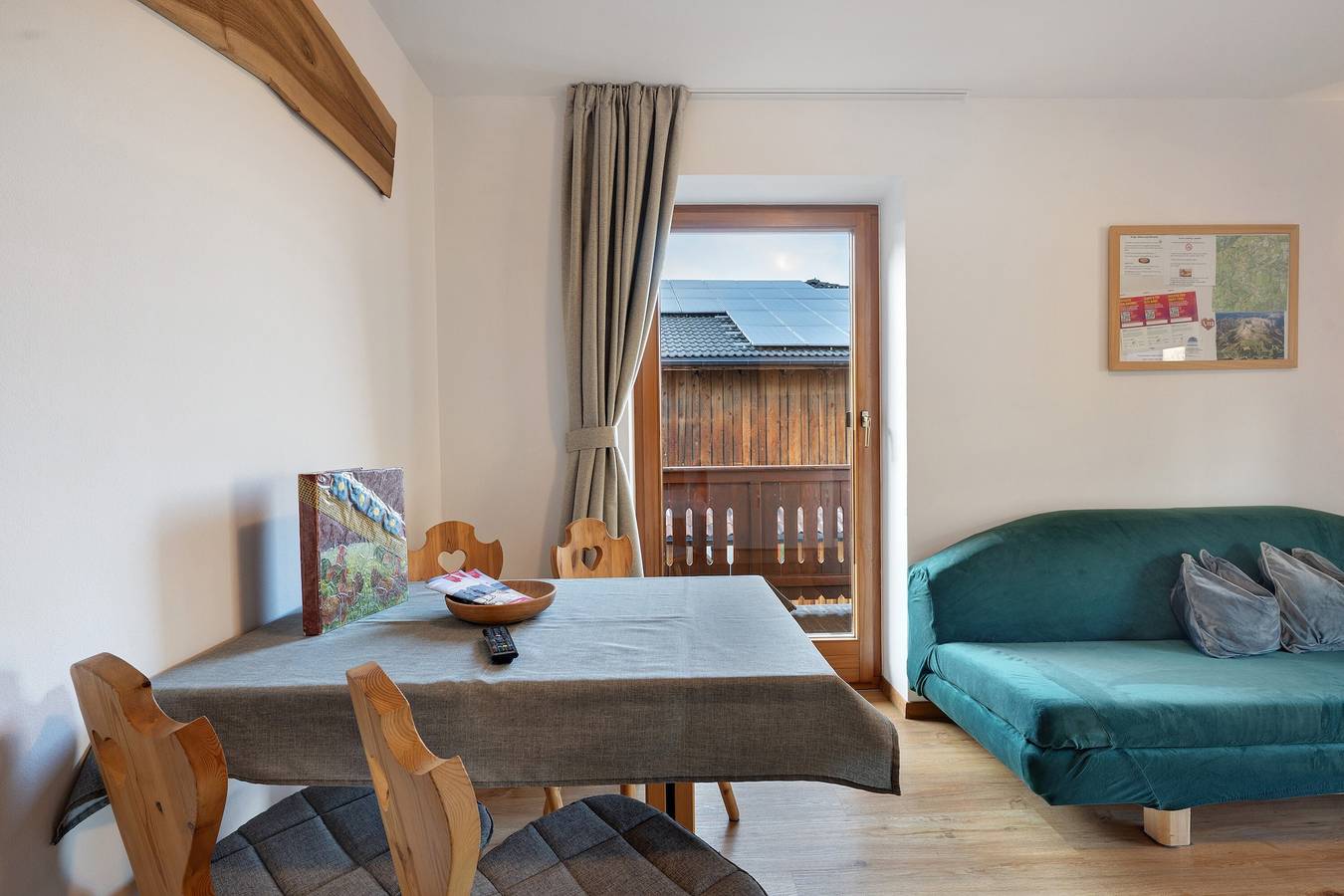 Ganze Wohnung, Ferienwohnung "Schlern" mit Gemeinschafssauna Balkon und Bergblick und Wlan in Steinegg (Karneid), Karneid