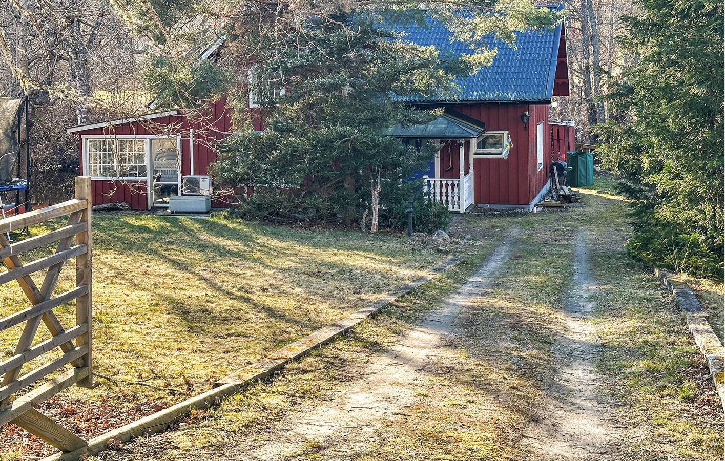 Ferienhaus für 6 Personen mit Terrasse in Nyköping kommun