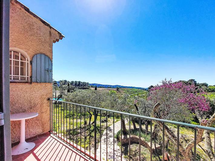 Location de vacances pour 6 personnes, avec piscine et jardin à Le Beausset - 4