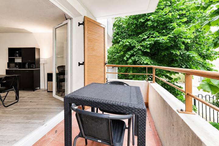 Ganzes Studio, Virginia N°208 in Grasse, Mittelmeerküste (Frankreich)