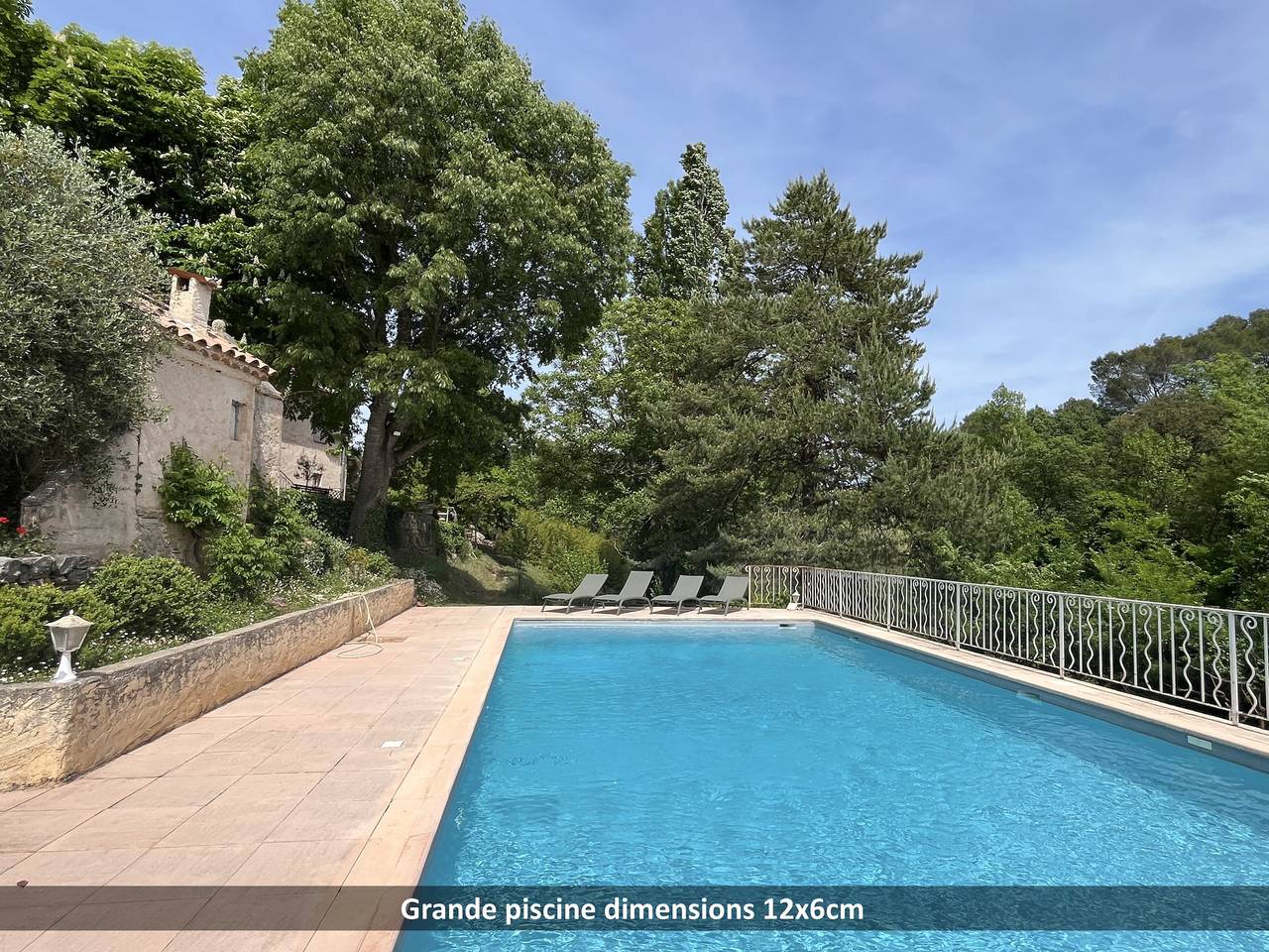 Campagne la Rivière, ambiance bucolique pour 4 à 6 personnes, piscine privée, wifi in Cotignac, Región Brignoles