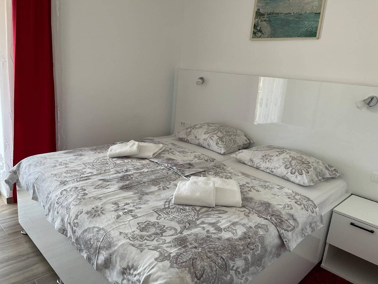 Ganze Ferienwohnung, Appartement in Fažana mit Grill und Terrasse in Valbandon, Südküste Istrien