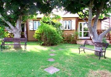 Maison de campagne pour 4 personnes, avec jardin et terrasse dans Belvédère de Bois Court