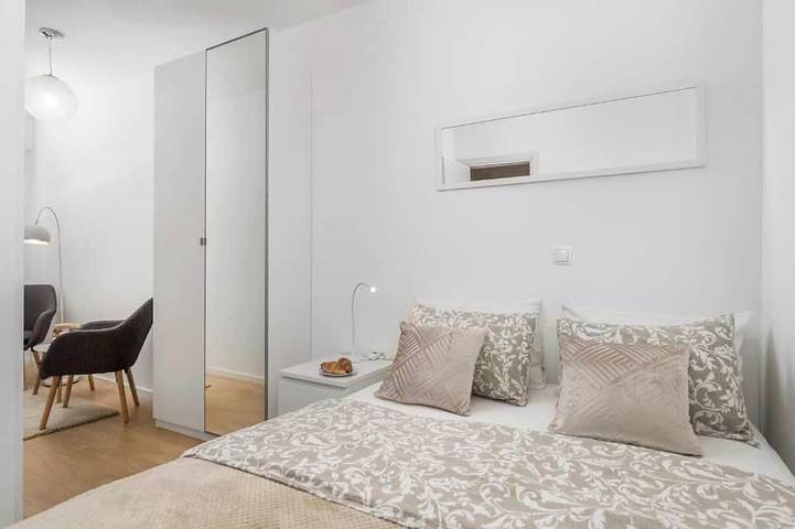 Ganze Wohnung, Opa Gold Apartment, Rijeka Stadtzentrum, 2-Zimmer-Wohnung in Rijeka, Primorje-Gorski Kotar