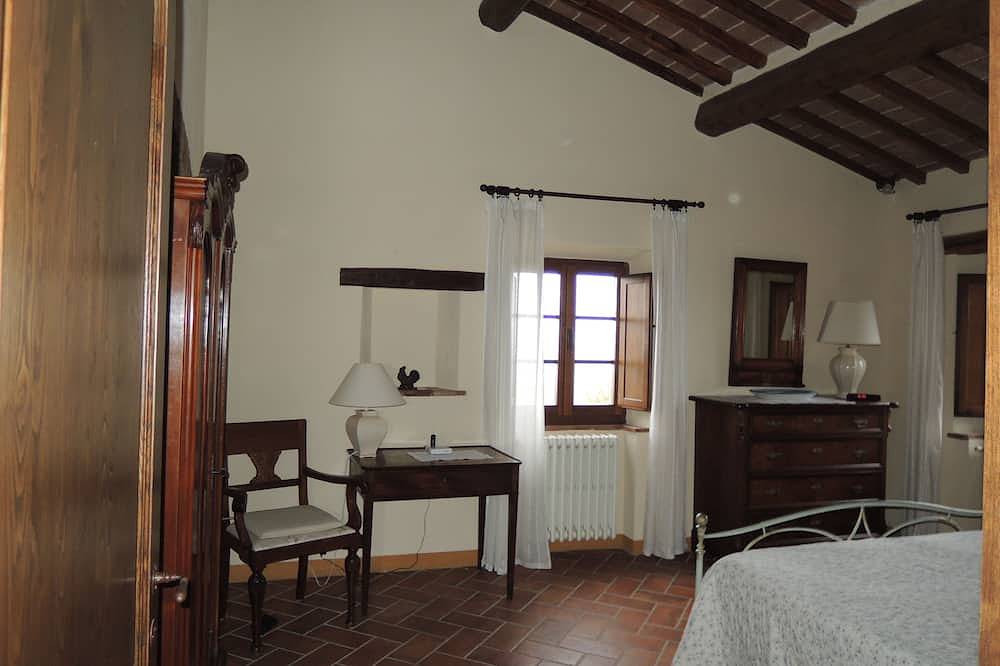 Ganze Wohnung, Toskana. Schönes Ferienhaus mit Pool. in Lilliano, Castellina in Chianti