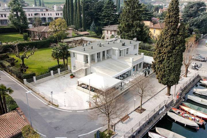 Ferienwohnung für 4 Personen, mit Seeblick in San Felice del Benaco