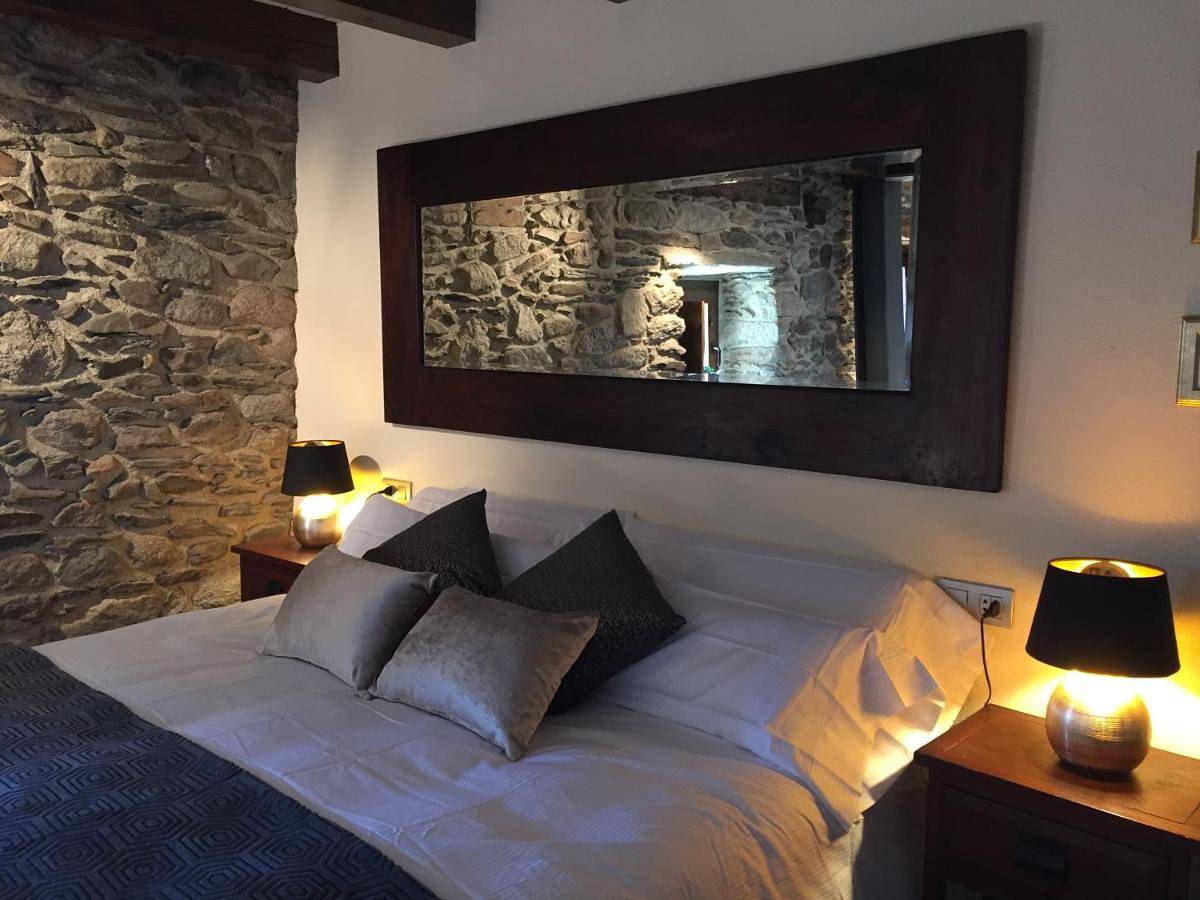 Superior Double Room in Llivia, Parque Natural Regional de los Pirineos Catalanes