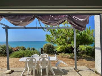 Gîte pour 6 personnes, avec terrasse dans Plage des Conches
