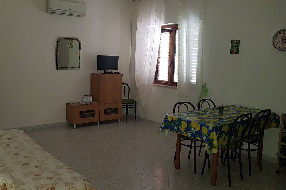 Ganze Wohnung, Wohnung in der Nähe des Meeres Last Minute in Marina di Camerota, Camerota