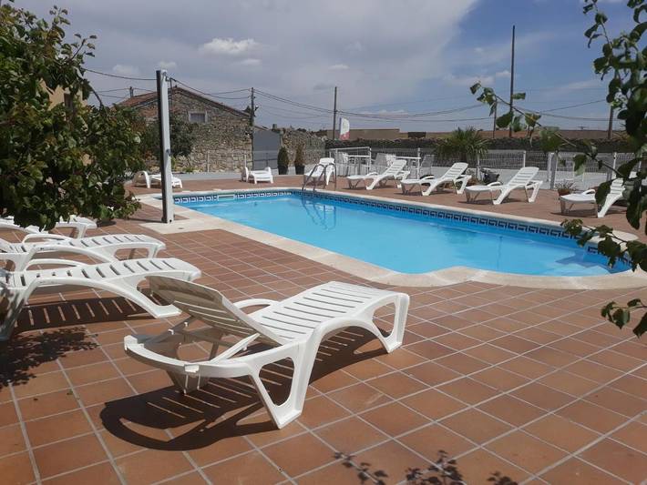 Casa rural con piscina para 4 personas, con vistas además de jardín y piscina en Sayago - 2