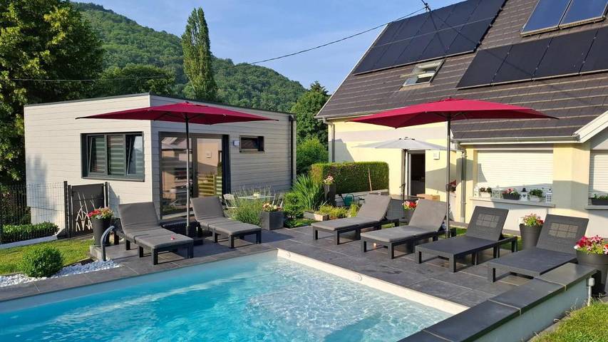 Gîte pour 3 personnes, avec vue ainsi que jardin et piscine dans Lautenbach-Zell