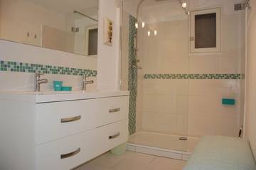 Appartement De Vacances pour 4 Personnes dans La Seyne-sur-Mer, Région de Toulon, Photo 4