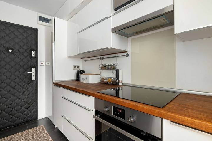 Entire holiday apartment, Bright Studio in Center | Desk | Close to the Park in Cracow, Lesser Poland